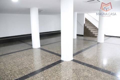 Loja à Morais Soares, Lisboa