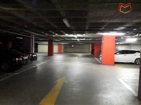 Garagem Olivais Sul, Lisboa