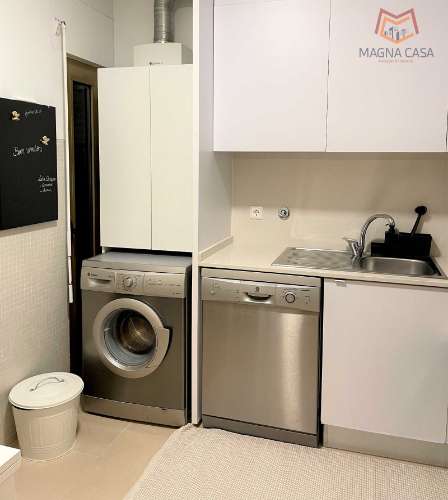 T1 com garagem, Entrecampos, Lisboa