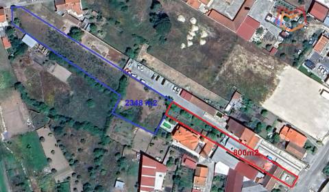 Moradia em Propriedade Total com 3 apartamentos T3, + 1 apartamento T4, garagem para 5 carros, + garagem para 1 carro, espaço comercial, parqueamento e logradouro em Parcela urbana com 800 m² em Alferrarede, Abrantes, Santarém