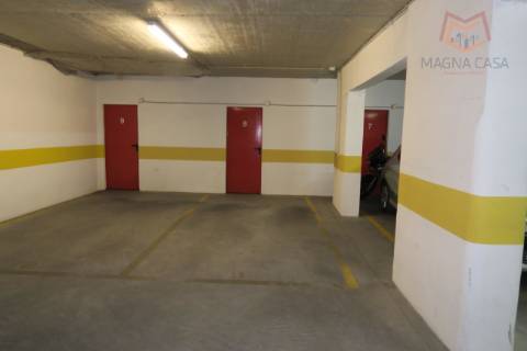 T1 com Garagem Olaias, Areeiro
