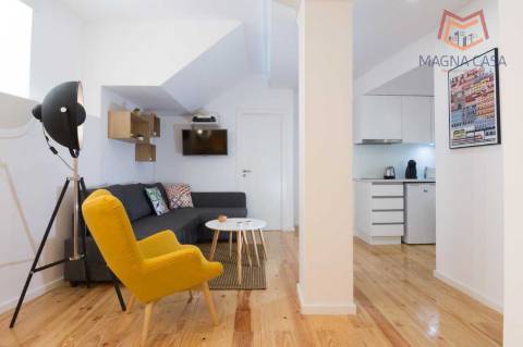 T2, Mouraria, Lisboa