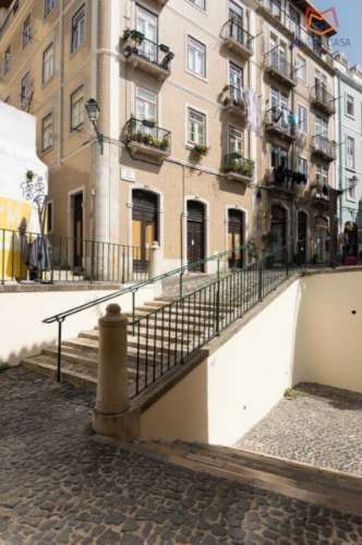 T2, Mouraria, Lisboa