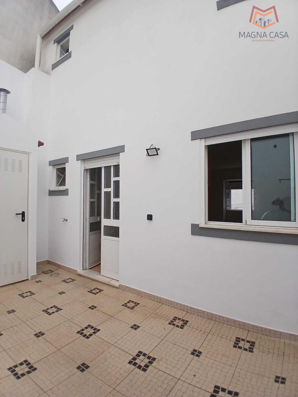 Moradia T2 Bucelas, Loures