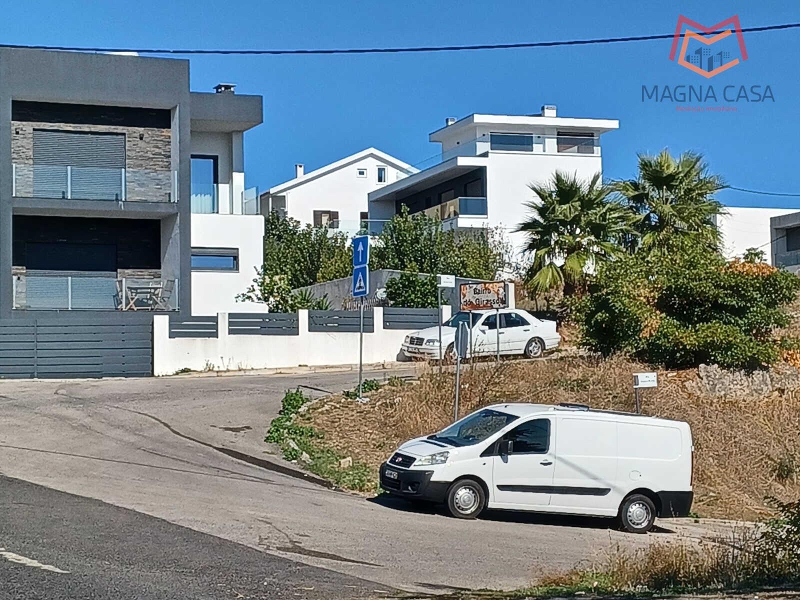 Terreno Urbano - Bairro do Girassol, Ramada - Odivelas