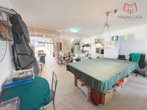 Moradia T4 (3+1) para venda em Corroios - Seixal - Setúbal