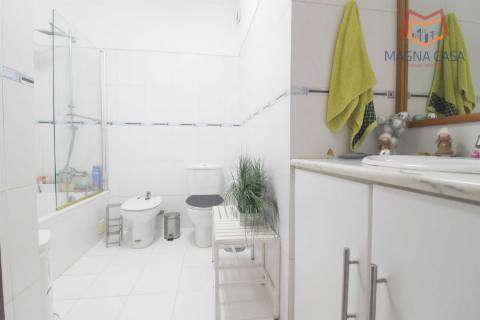 Moradia T4 (3+1) para venda em Corroios - Seixal - Setúbal