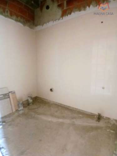 loja Comercial, Camarate, Loures