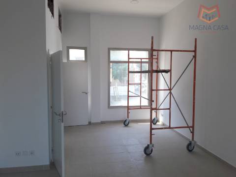 Loja Ramada,Odivelas em urbanização de excelência