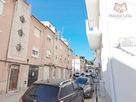 Apartamento T1 (2 assoalhadas) para venda em Sesimbra - Setúbal - Lisboa
