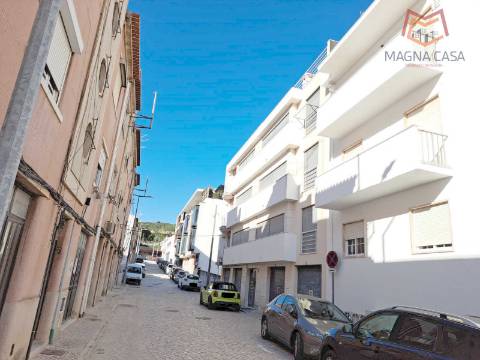 Apartamento T1 (2 assoalhadas) para venda em Sesimbra - Setúbal - Lisboa
