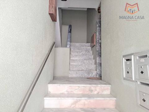 Apartamento T1 (2 assoalhadas) para venda em Sesimbra - Setúbal - Lisboa