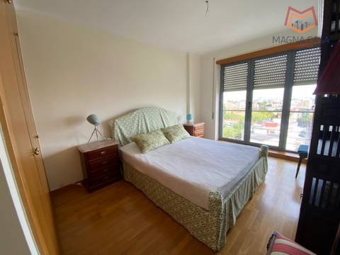 Arrendo T4, Torres Olivais II, Lisboa