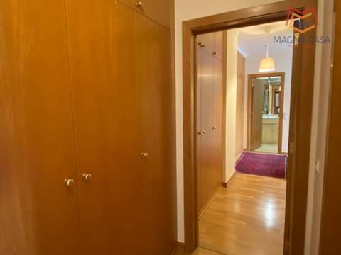 Arrendo T4, Torres Olivais II, Lisboa