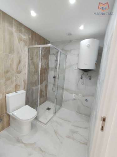 Apartamento T2, a estrear, todo remodelado, para venda em São João da Talha - Loures - Lisboa