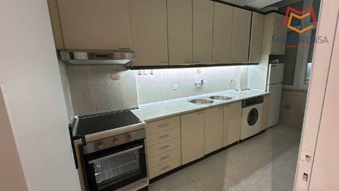 t2+1 Venda-Falagueira, Amadora