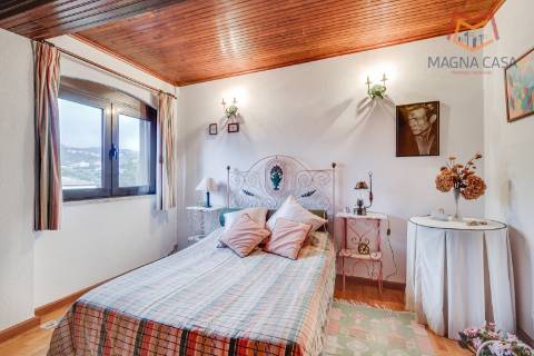 Moradia Isolada T4 com Piscina e Jardim em Pinhal Banzão, Colares, Sintra