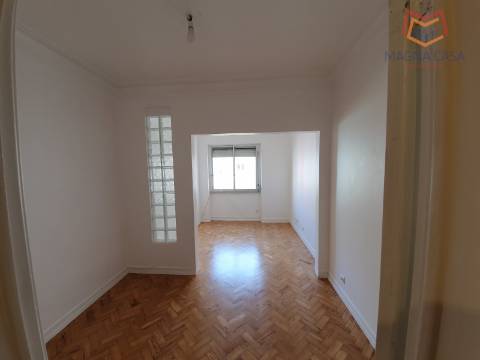 T1 Penha França, Lisboa