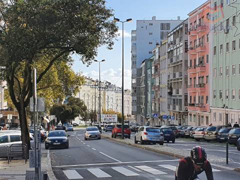 T1 Penha França, Lisboa