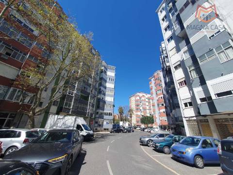 T1 em Paço Arcos, Oeiras