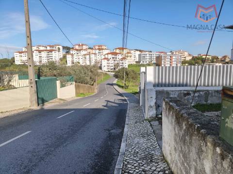 Apartamento T1 (2 assoalhadas) com arrecadação para venda em Porto Salvo - Oeiras