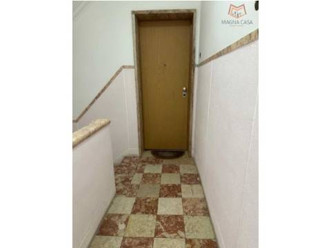 T2 Venda Nova-Falagueira, Amadora