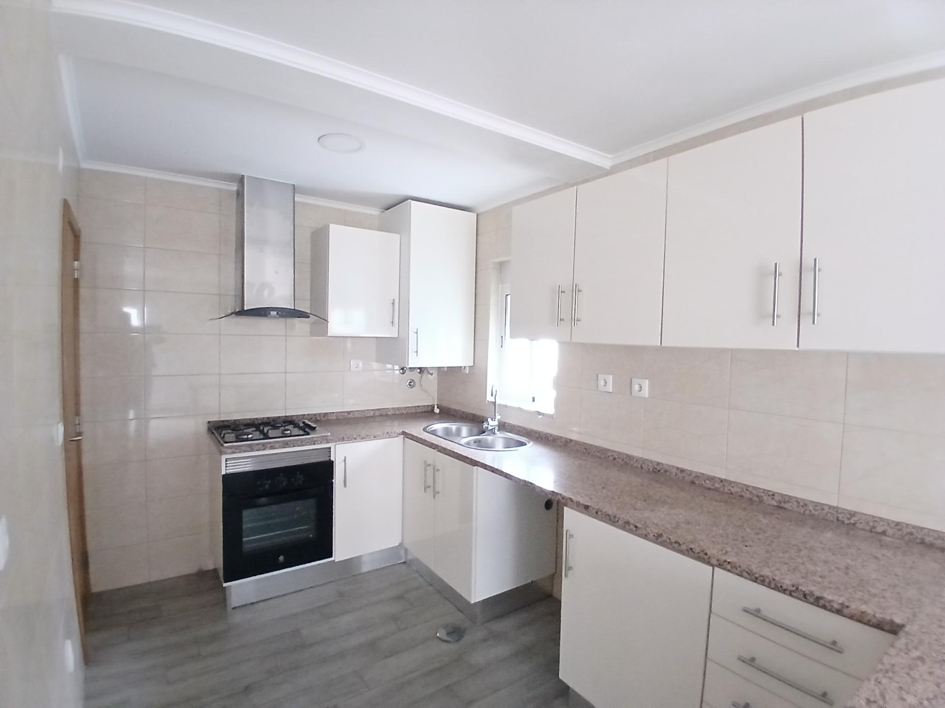 moradia térea T2 em Bucelas, loures