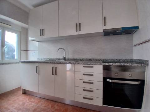 Moradia Terrea T1 em Bucelas, Loures