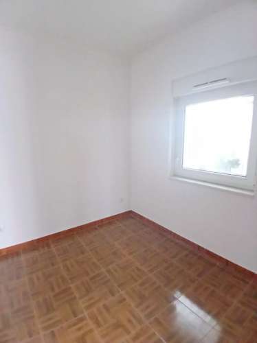 Moradia Terrea T1 em Bucelas, Loures