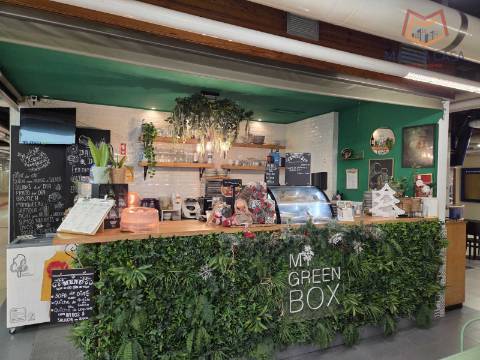 Café / Snack Bar para Trespasse em Oeiras - Negócio em Pleno Funcionamento