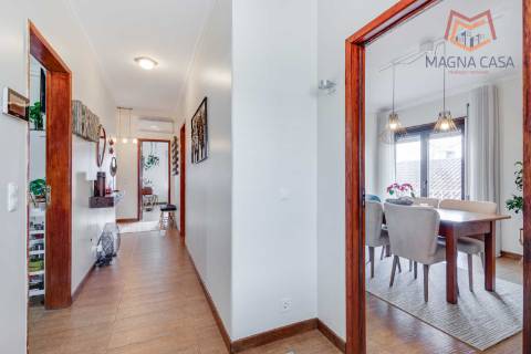 Moradia triplex em Propriedade Total - São Domingos de Rana, Cascais