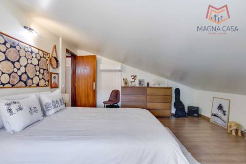 Moradia triplex em Propriedade Total - São Domingos de Rana, Cascais