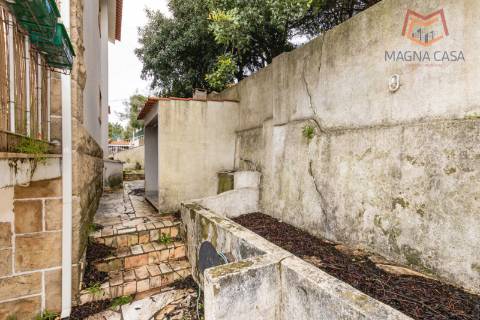 Moradia triplex em Propriedade Total - São Domingos de Rana, Cascais
