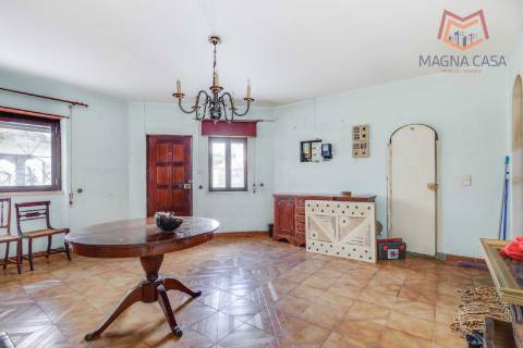 Moradia triplex em Propriedade Total - São Domingos de Rana, Cascais