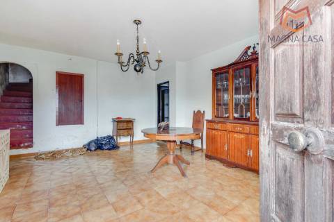 Moradia triplex em Propriedade Total - São Domingos de Rana, Cascais