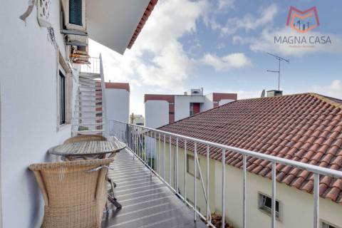 Moradia triplex em Propriedade Total - São Domingos de Rana, Cascais