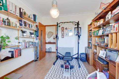 Moradia triplex em Propriedade Total - São Domingos de Rana, Cascais