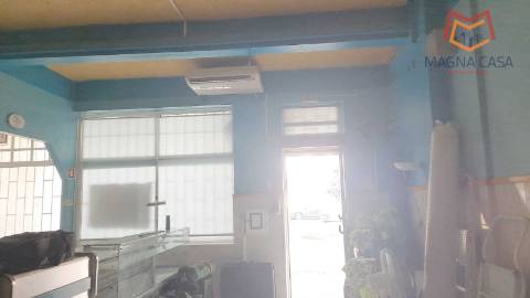 ESPAÇO COMERCIAL / LOJA, em ótimo estado, para ARRENDAMENTO em Alto do Seixalinho - Barreiro, muito bem localizado