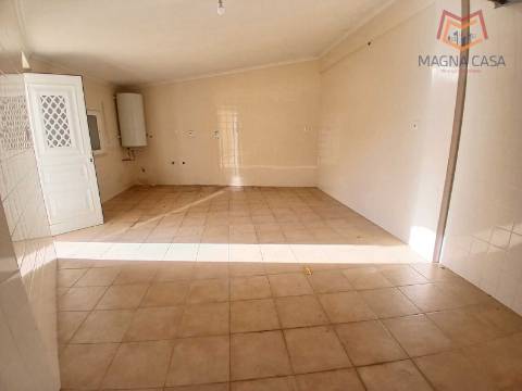 Moradia isolada, Charneca Caparica, Almada