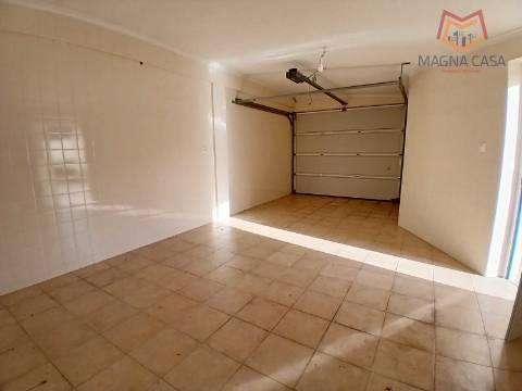 Moradia isolada, Charneca Caparica, Almada