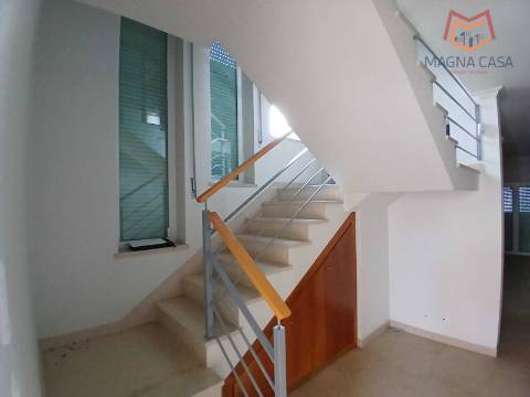 Moradia isolada, Charneca Caparica, Almada