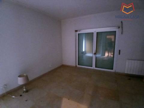 Moradia isolada, Charneca Caparica, Almada