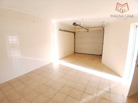 Moradia isolada, Charneca Caparica, Almada