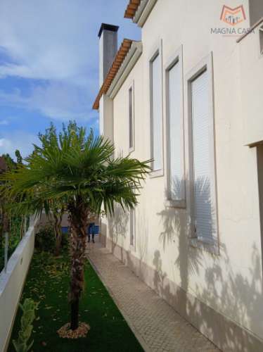 Moradia isolada, Charneca Caparica, Almada