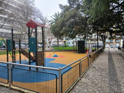T1, Junto Jardim Constantino, Arroios, Lisboa