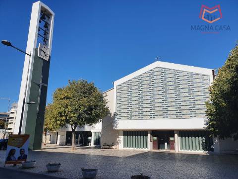 T2+1 Moscavide, Loures