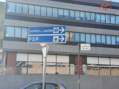 T2+1 Moscavide, Loures