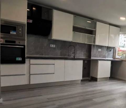 Oportunidade de apartamento com 3 assoalhadas em OEIRAS