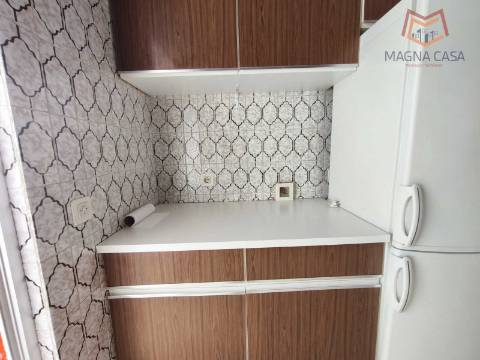 Apartamento T2 para arrendar na Quinta do Marquês em Oeiras