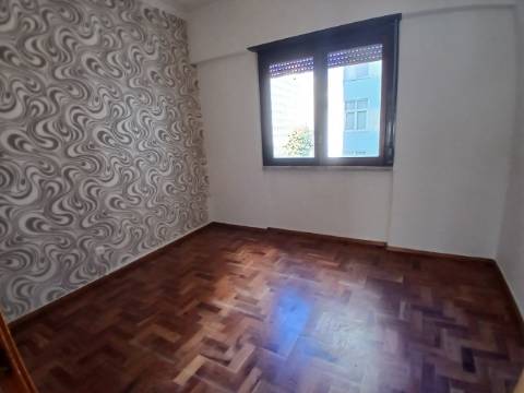 T3 Avenidas Novas, Lisboa